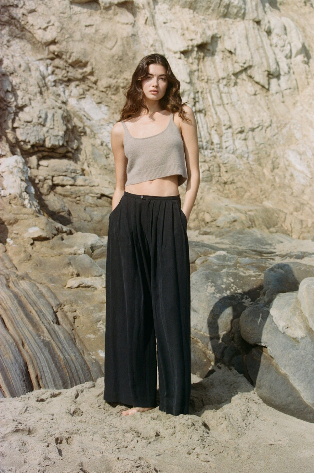 AW1025_MOCHA