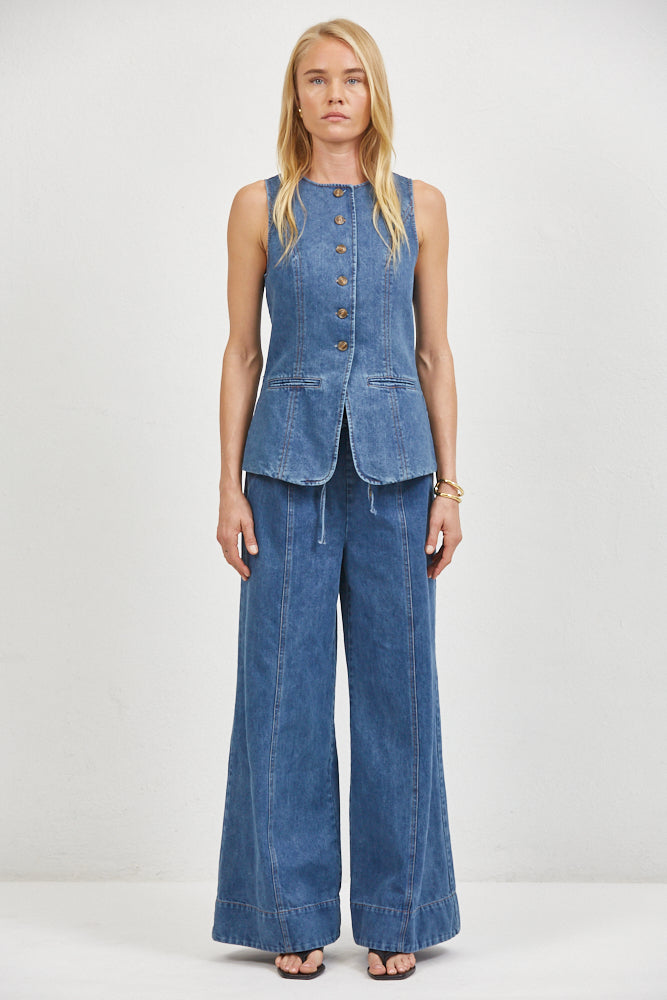 Adelin Vest