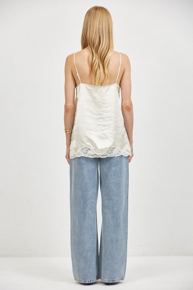 Hollis Top