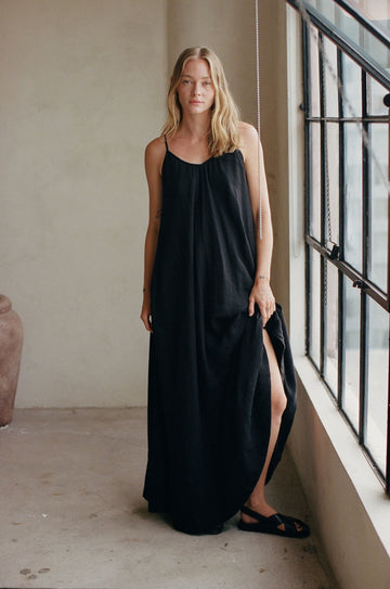 AR1126_BLACK